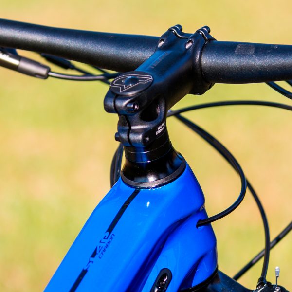 Bicicleta-Groove-Slap-Carbon-Azul-09